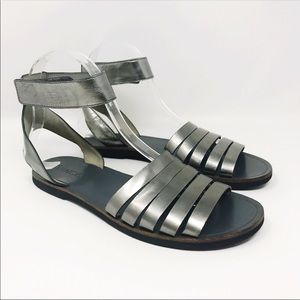 VINCE Pewter Metallic Leather Sandals 6.5